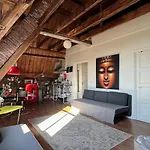 Penthouse Loft Harbour View, Free Parking Apartment Hoevelaken