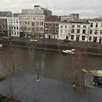 Penthouse Loft Harbour View, Free Parking * Hoevelaken