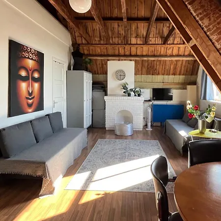 Penthouse Loft Harbour View, Free Parking Apartment *