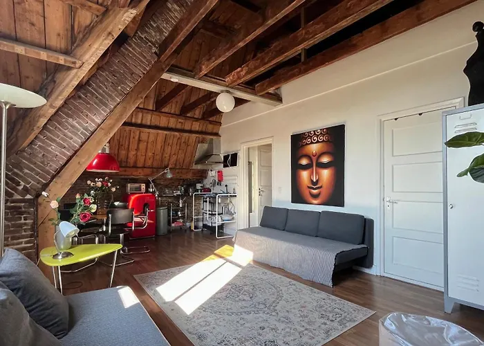 Penthouse Loft Harbour View, Free Parking Apartment Hoevelaken