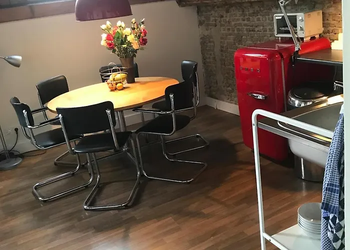 Penthouse Loft Harbour View, Free Parking Apartment *