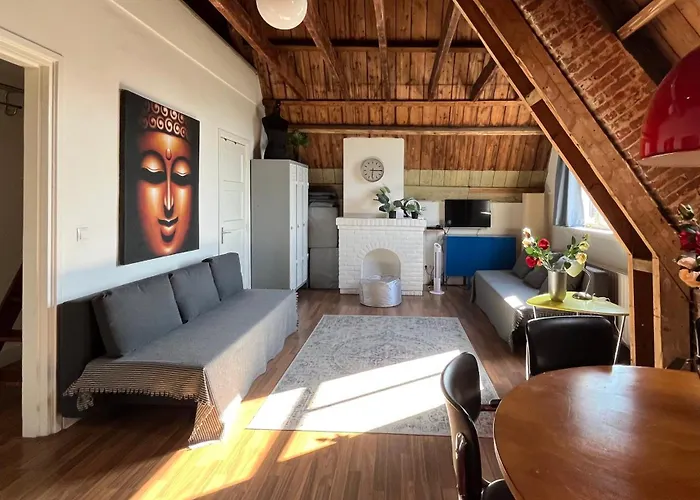 Penthouse Loft Harbour View, Free Parking Apartment *