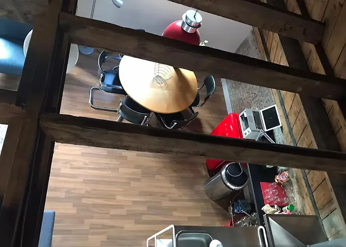 Penthouse Loft Harbour View, Free Parking Apartment