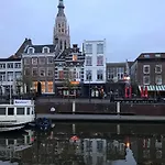 Penthouse Loft Harbour View, Free Parking